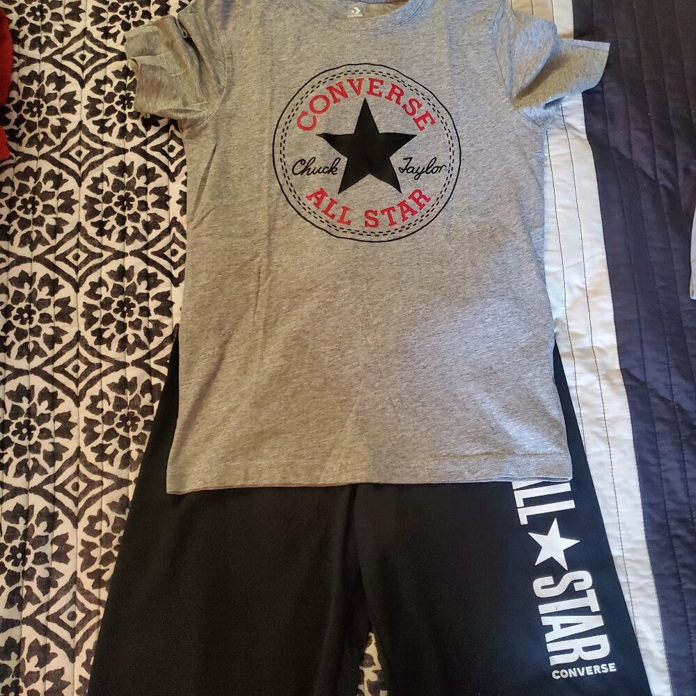 Converse Short and T-shirt size M